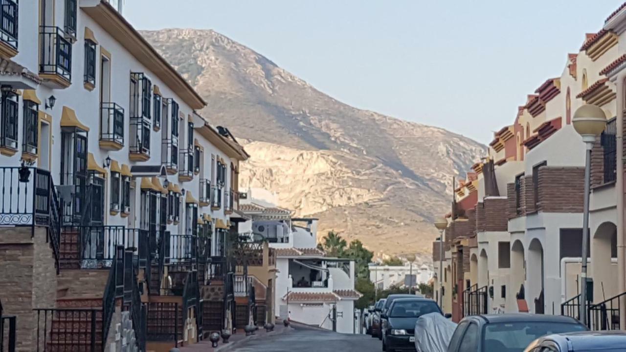Excelente habitación en bonita y tranquila casa en Benalmadena pueblo Apartamento Exterior foto