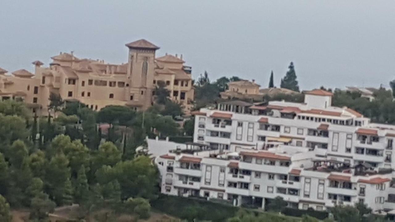Excelente habitación en bonita y tranquila casa en Benalmadena pueblo Apartamento Exterior foto